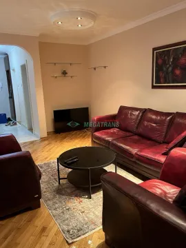Izdavanje, trosoban stan, 78m², Bulevar Oslobodjenja, Novi Sad Sve Podlokacije - image 2