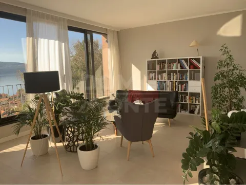 Rent, three bedroom apartment, 130m², Gornja Lastva, Tivat - image 1
