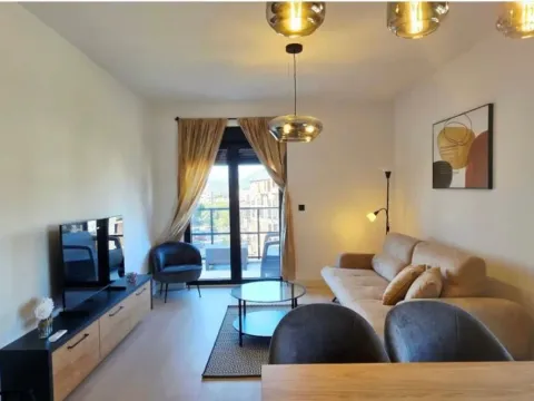 Rent, one bedroom apartment, 53m², Krivi Most, Podgorica