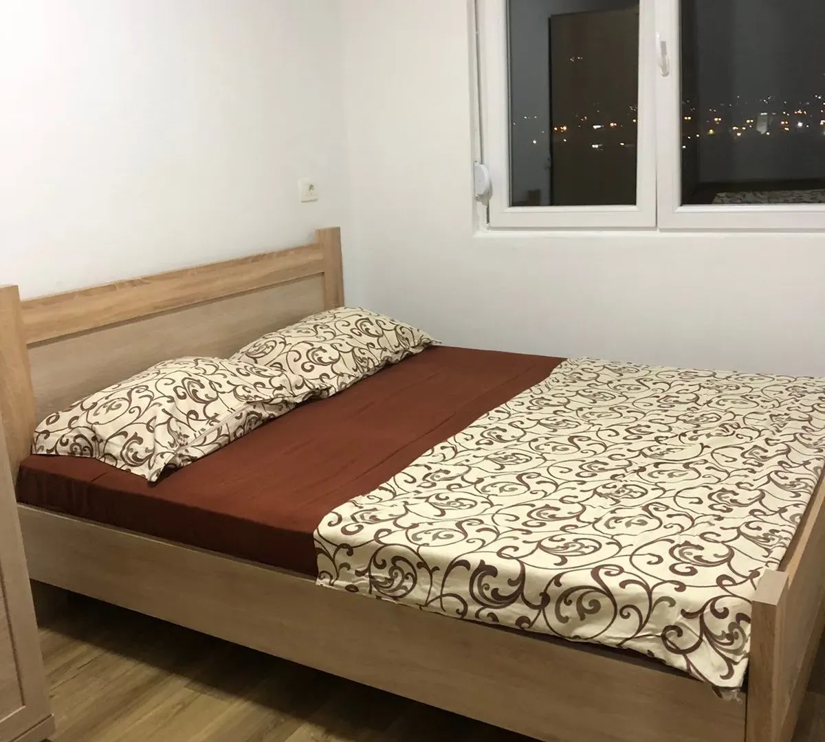 Rent, two bedroom apartment, 52m², Centar, Bar