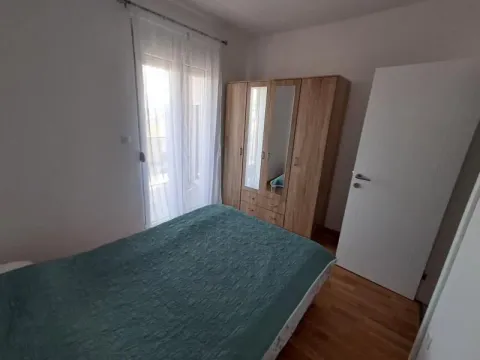 Izdavanje, jednosoban stan, 45m², Zabjelo, Podgorica - image 9
