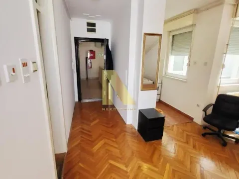 Prodaja, jednosoban stan, 29m², Centar, Novi Sad - image 6