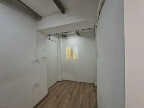 Rent, office space, 370m², Bulevar Oslobodjenja, Novi Sad Sve Podlokacije - image 21