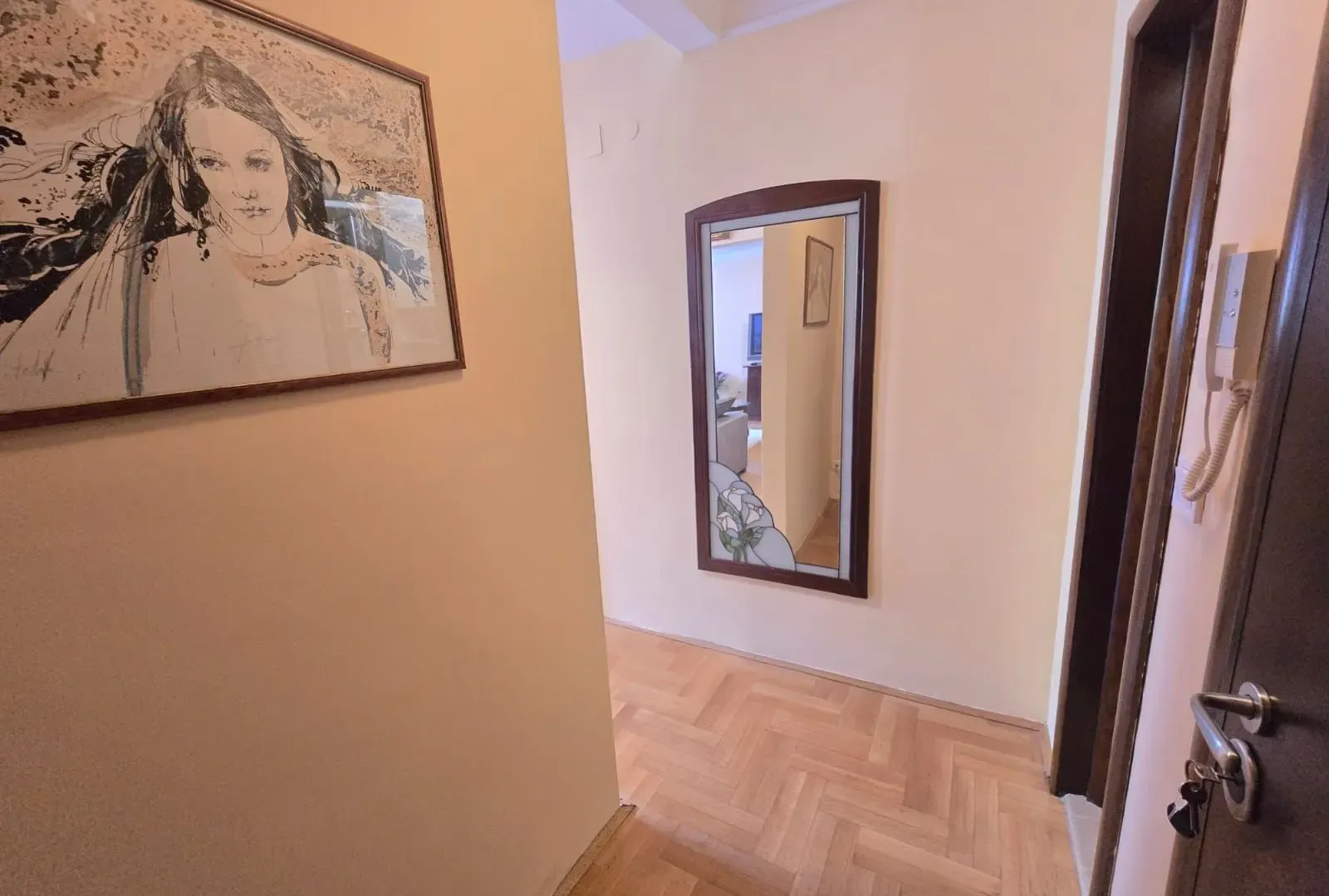 Prodaja, dvosoban stan, 74m², Centar, Budva