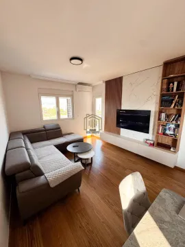 Prodaja, dvosoban stan, 72m², New City, Podgorica - image 11