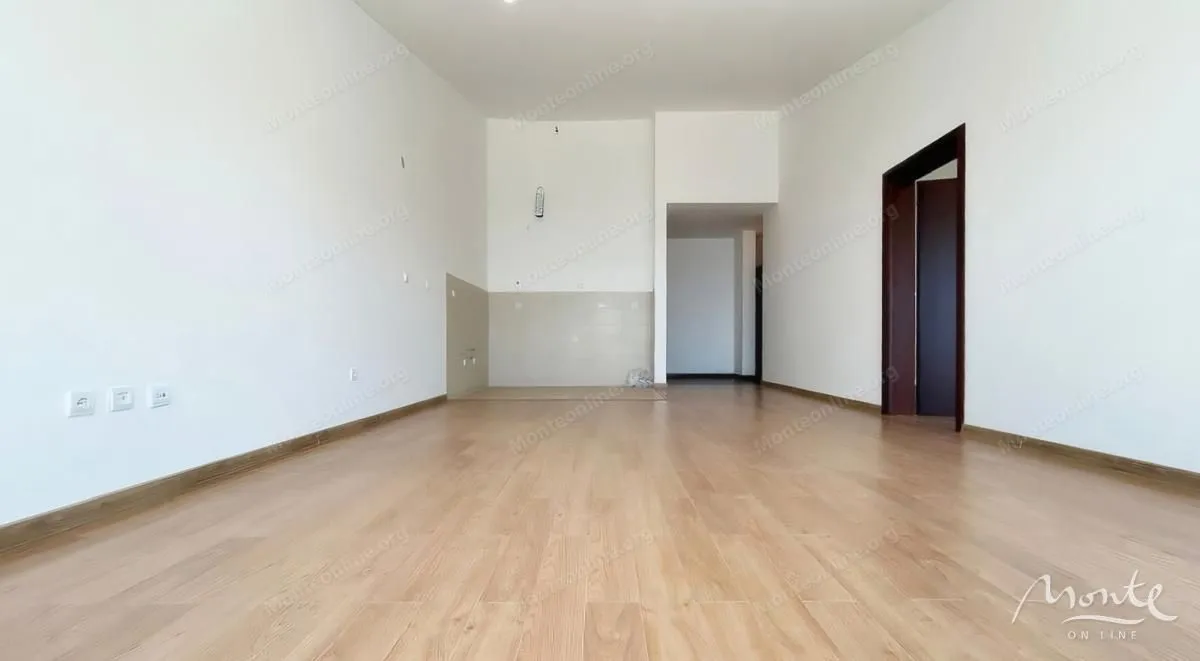 Sale, three bedroom apartment, 169m², Petrovac, Budva