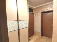 Izdavanje, dvosoban stan, 88m², City Kvart, Podgorica - image 7