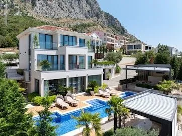 Sale, house, 400m², Blizikuće, Budva