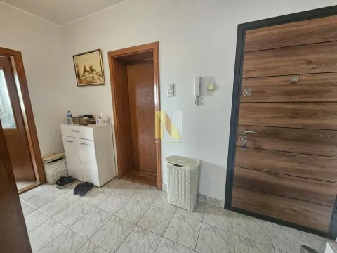 Prodaja, dvosoban stan, 40m², Socijalno, Novi Sad Sve Podlokacije - image 11
