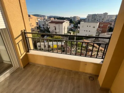 Izdavanje, jednosoban stan, 48m², Šušanj, Bar - image 7