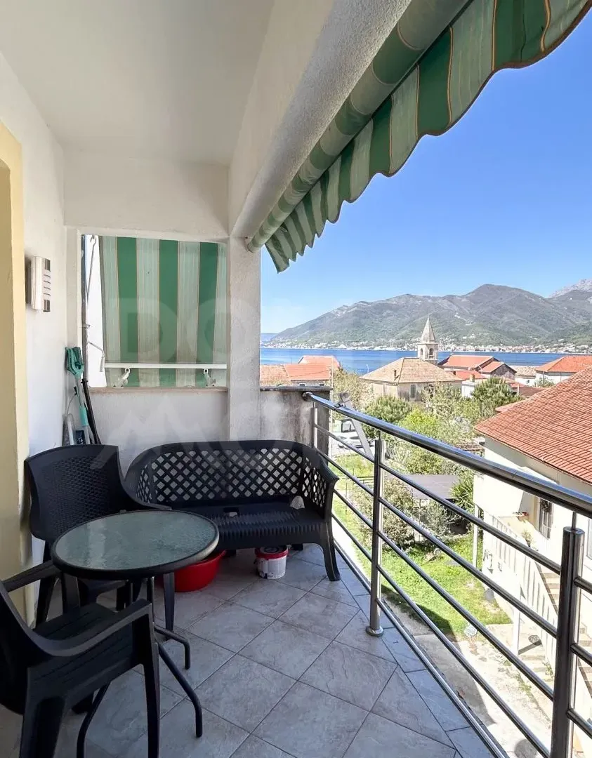 Rent, two bedroom apartment, 60m², Tivat, Crna Gora