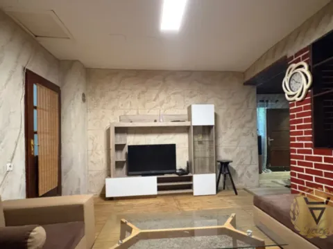 Izdavanje, trosoban stan, 80m², Zvezdara Sve Podlokacije, Beograd - image 6