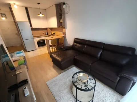 Rent, apartment, 37m², 1 maj, Podgorica - image 2