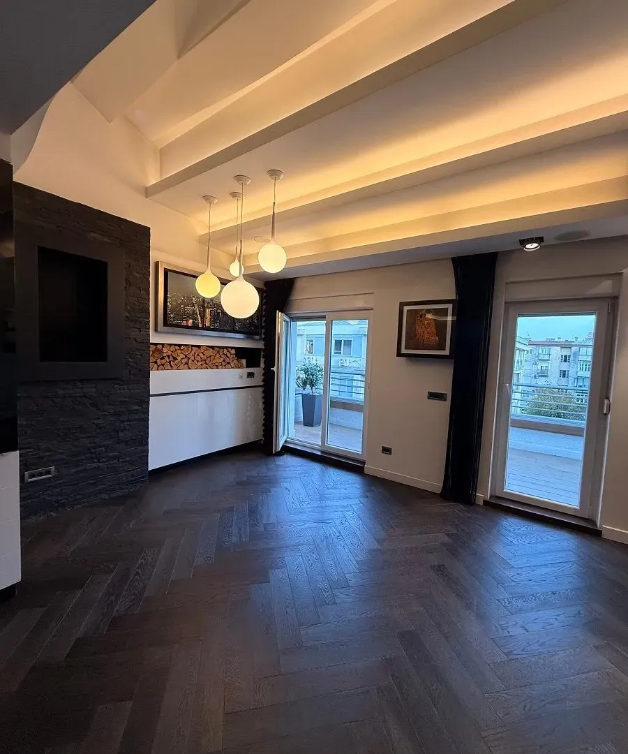Prodaja, četvorosoban stan, 117m², Crveni Krst, Beograd
