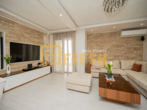 Sale, three bedroom apartment, 180m², City Kvart, Podgorica - image 7