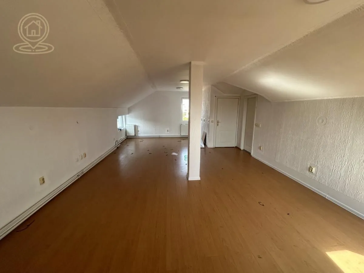 Rent, office space, 175m², Voždovac Sve Podlokacije, Beograd