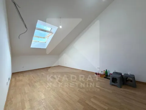 Prodaja, jednosoban stan, 53m², Stari Aerodrom, Podgorica - image 2