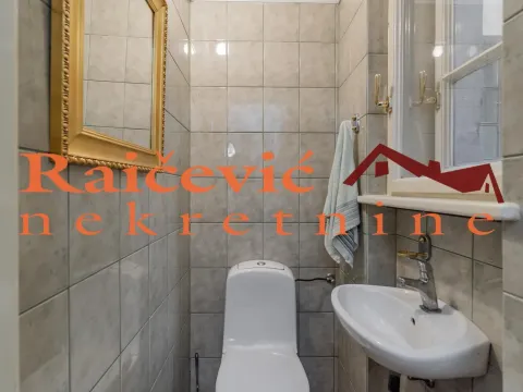 Izdavanje, trosoban stan, 113m², Stari Grad, Beograd - image 20