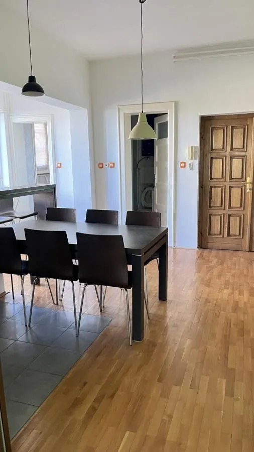 Izdavanje, trosoban stan, 80m², Staro groblje, Niš