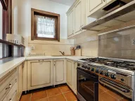 Prodaja, dvosoban stan, 92m2, Kostanjica, Kotor
