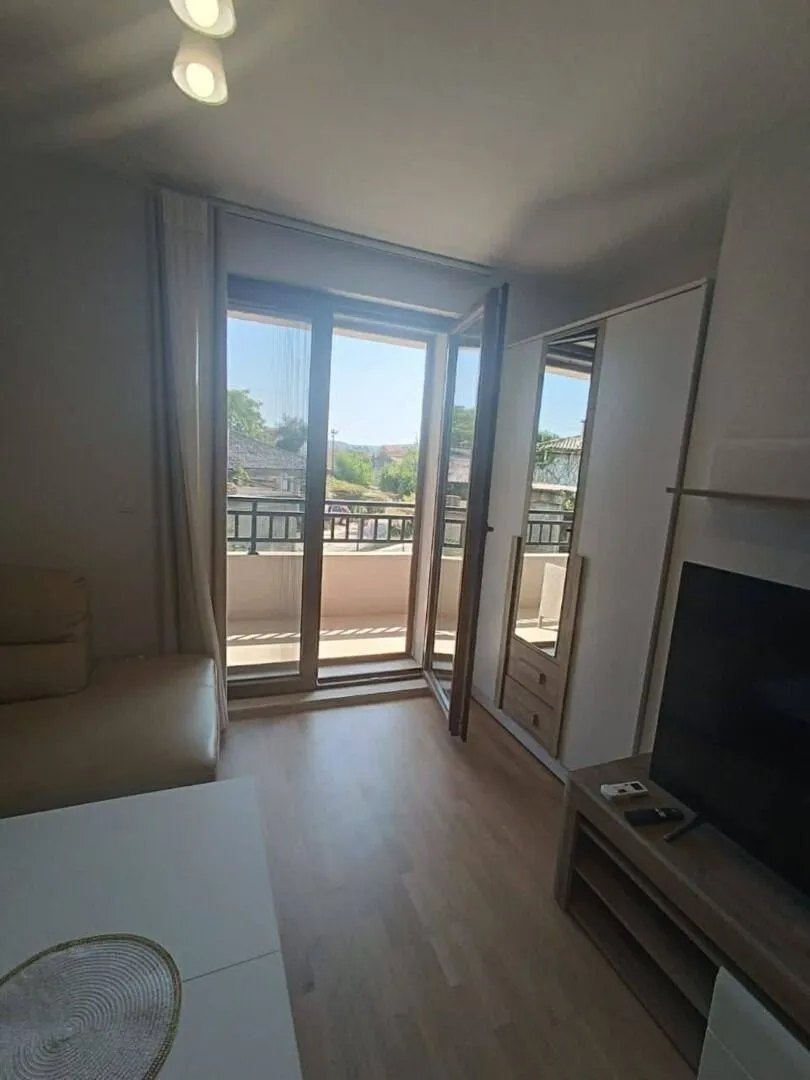Rent, one bedroom apartment, 50m², Mažina, Tivat