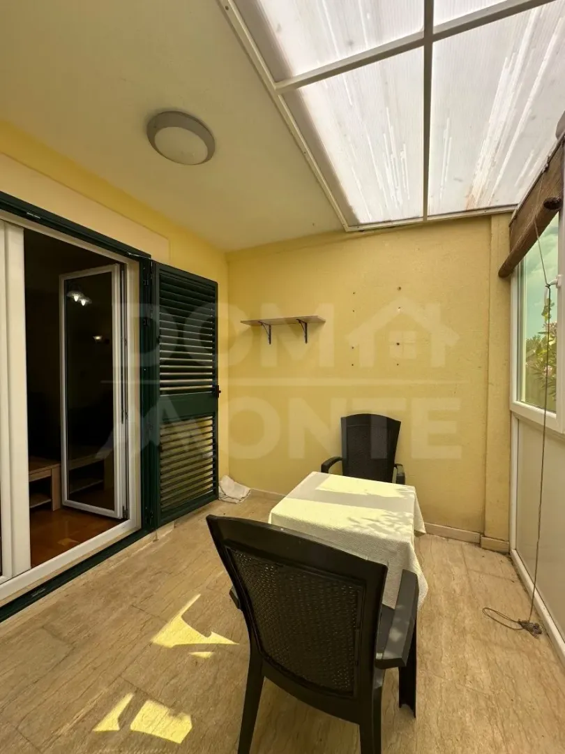 Prodaja, jednosoban stan, 50m², Kalimanj, Tivat