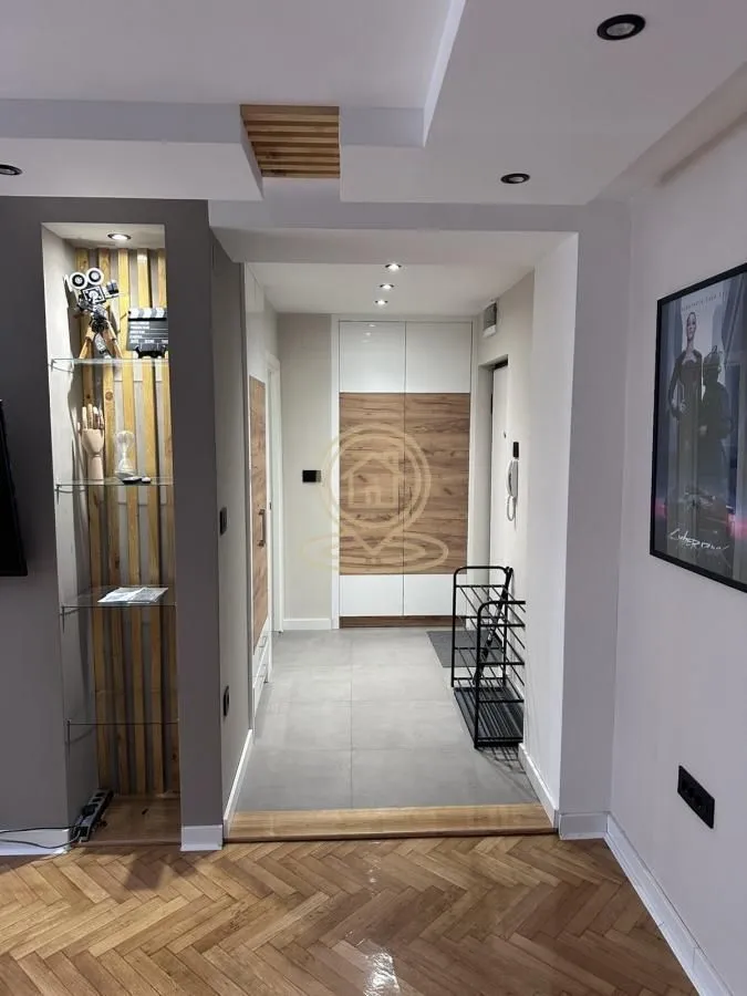 Rent, two bedroom apartment, 57m², Savski Venac, Beograd