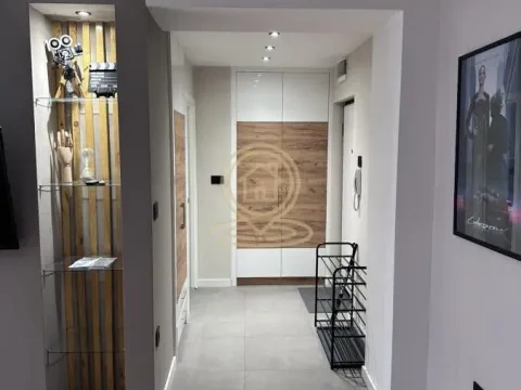 Rent, two bedroom apartment, 57m², Savski Venac, Beograd - image 6