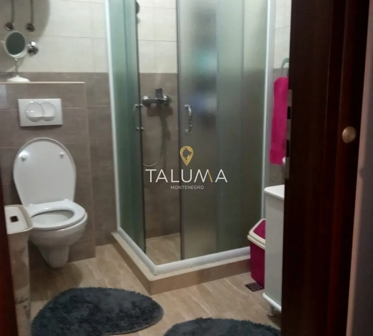 Prodaja, trosoban stan, 101m², Dub, Kotor