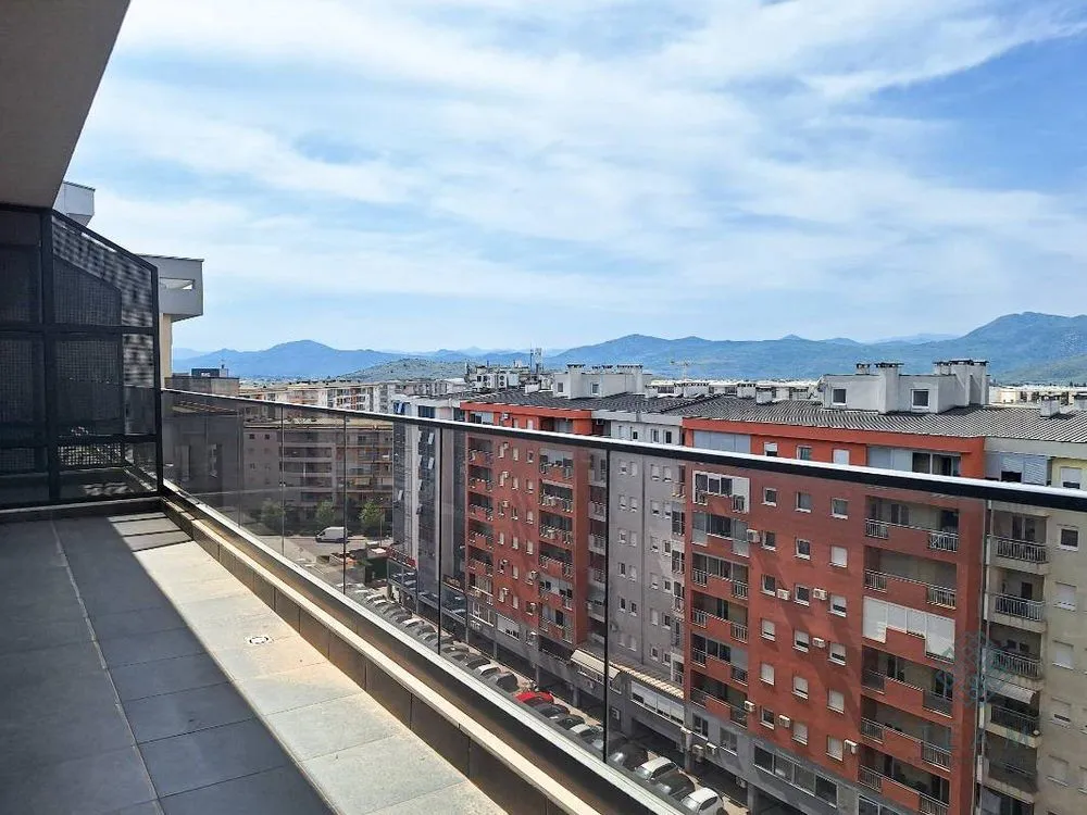 Rent, four bedroom apartment, 136m², Master Kvart, Podgorica
