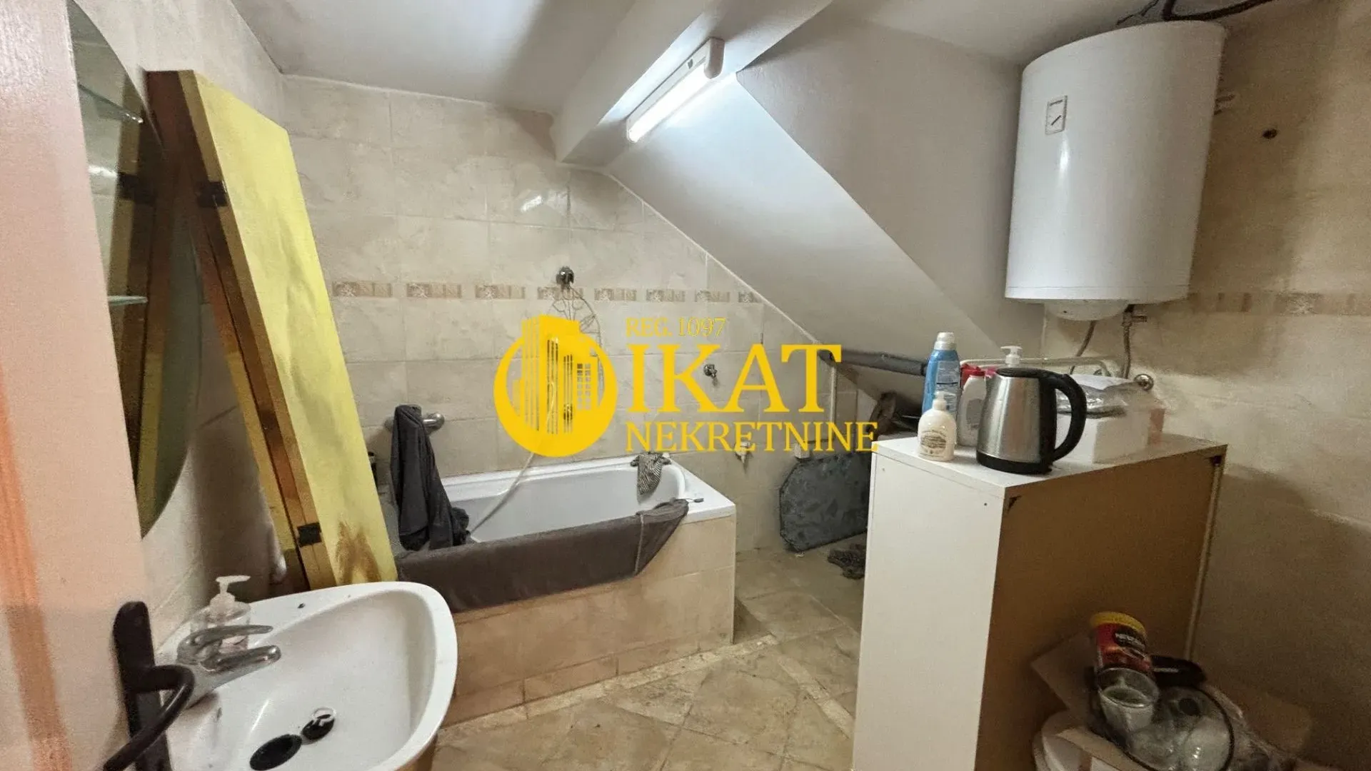 Prodaja, dvosoban stan, 37m², Zeleno Brdo, Zvezdara Sve Podlokacije