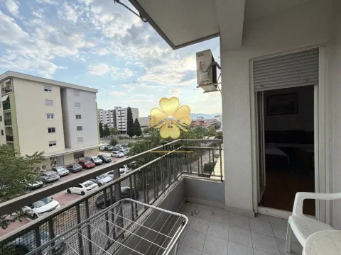Rent, one bedroom apartment, 50m², Pobrežje, Podgorica - image 7