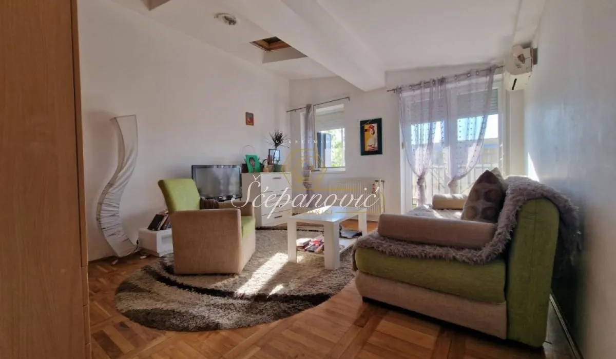 Prodaja, jednosoban stan, 40m², Podbara, Novi Sad Sve Podlokacije