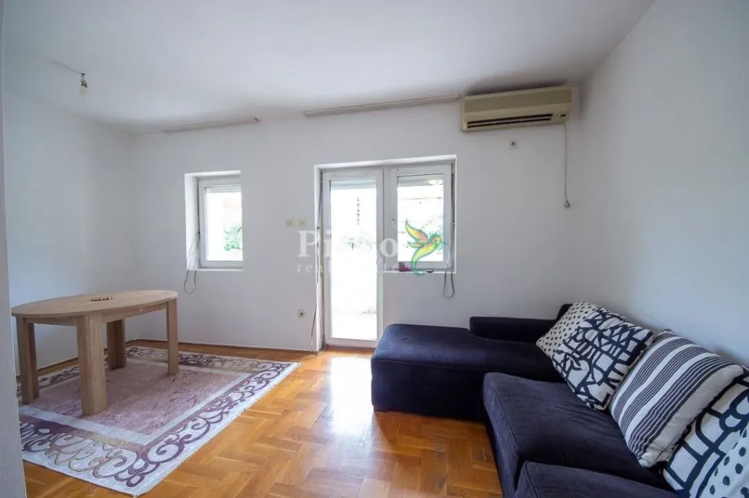 Prodaja, dvosoban stan, 84m², Stari Aerodrom, Podgorica