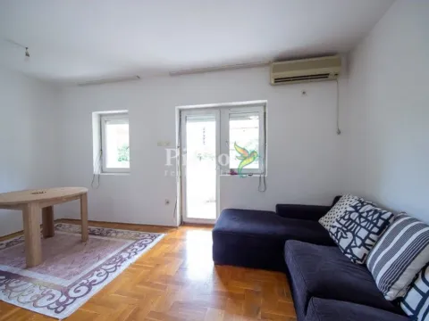 Prodaja, dvosoban stan, 84m², Stari Aerodrom, Podgorica