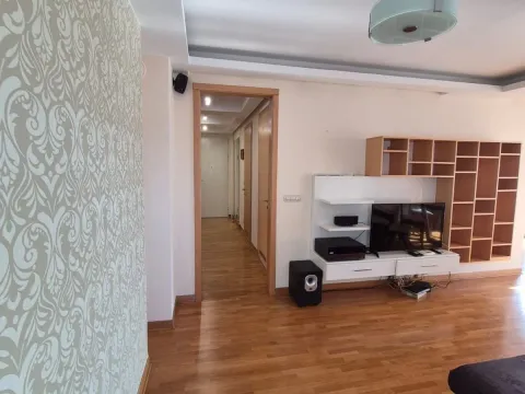 Prodaja, trosoban stan, 106m², Novi Beograd Blok 67, Novi Beograd Sve Podlokacije - image 4