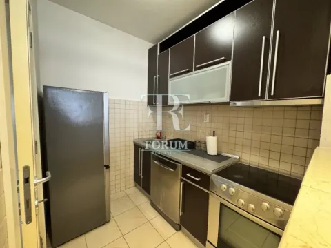 Izdavanje, jednosoban stan, 45m², Preko Morače, Podgorica - image 3