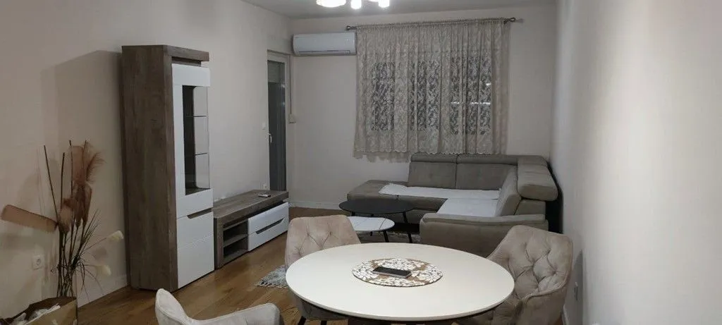 Rent, one bedroom apartment, 50m², Central Point, Podgorica