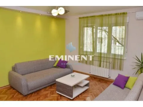 Stan in Profesorska Kolonija