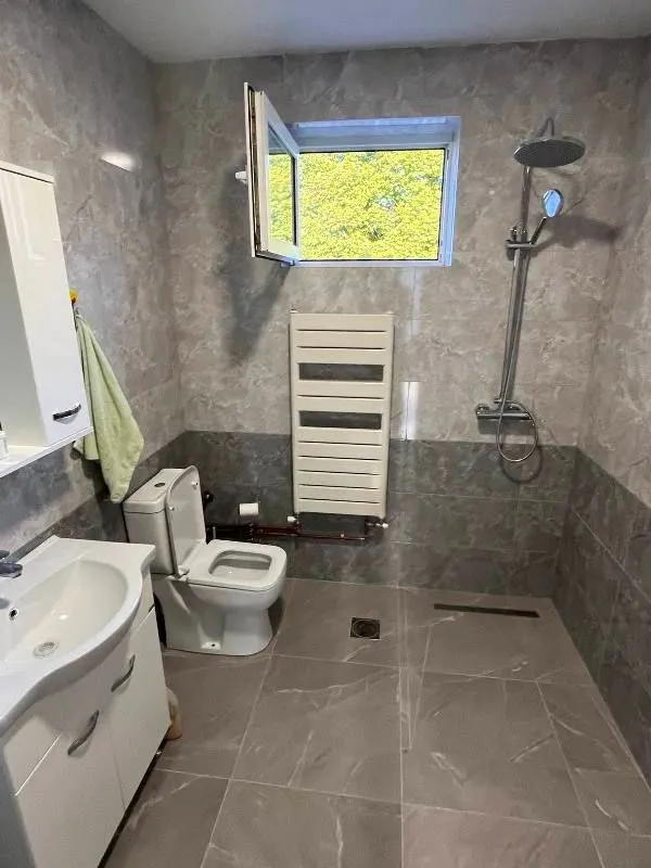 Sale, house, 176m², Autokomanda, Voždovac Sve Podlokacije