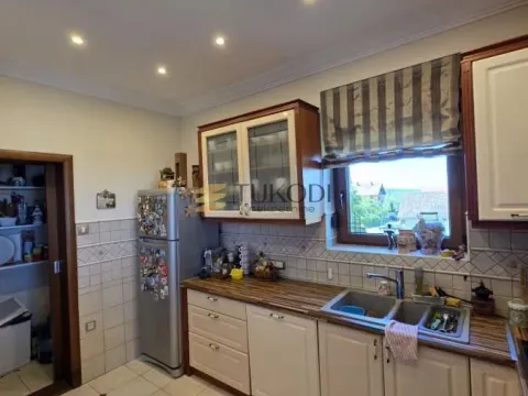Sale, house, 400m², Sremska Kamenica, Petrovaradin - image 10