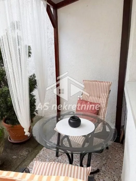 Rent, two bedroom apartment, 42m², Bulbulder, Zvezdara Sve Podlokacije