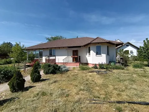 Sale, house, 147m², Beočin, Srbija - image 5