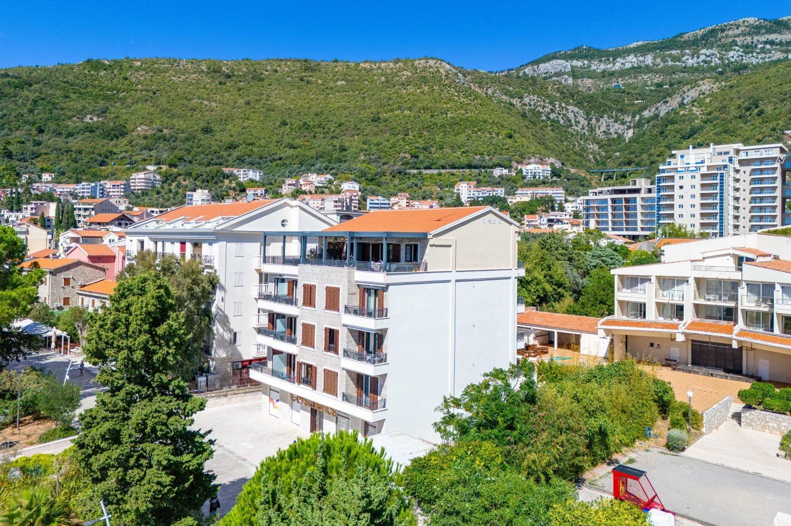 Sale, one bedroom apartment, 46m², Petrovac, Budva
