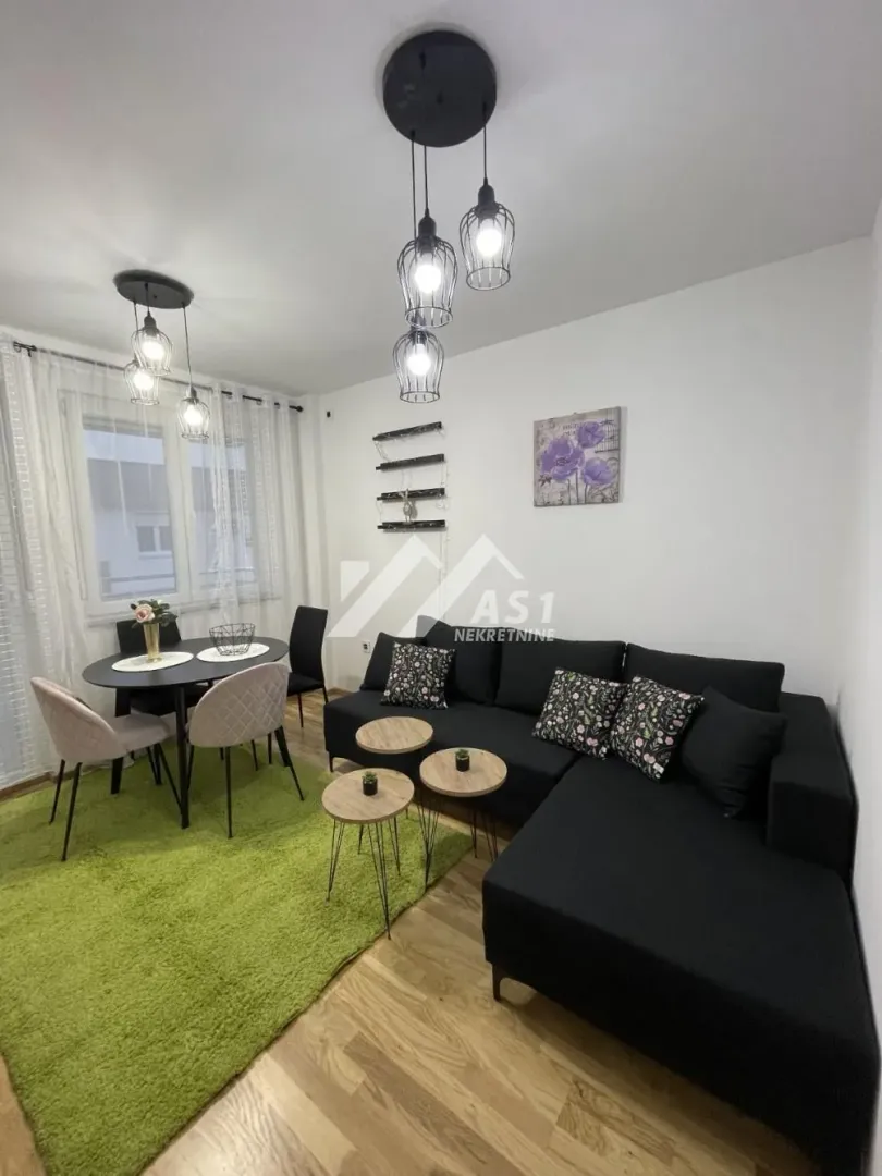 Izdavanje, dvosoban stan, 50m², Sadovi, Petrovaradin