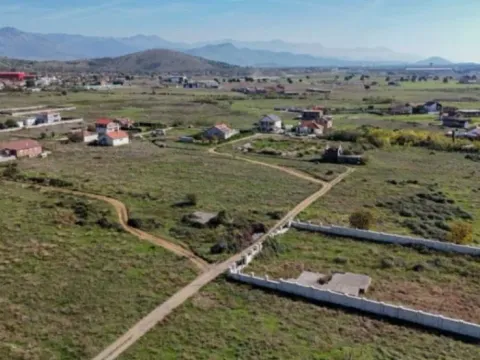 Prodaja, plac, 1201m², Donja Gorica, Podgorica - image 2