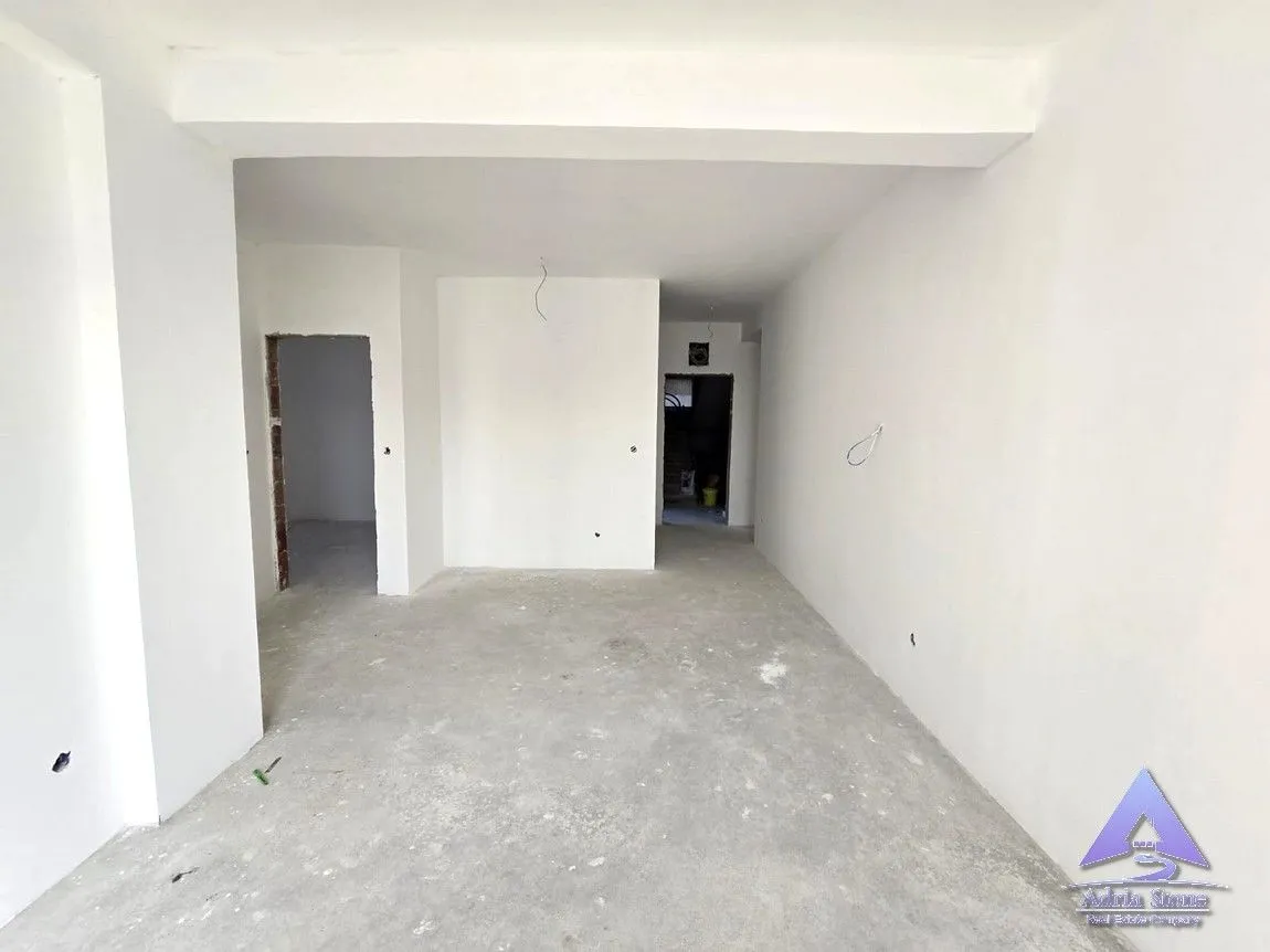 Sale, one bedroom apartment, 46m², Petrovac, Budva