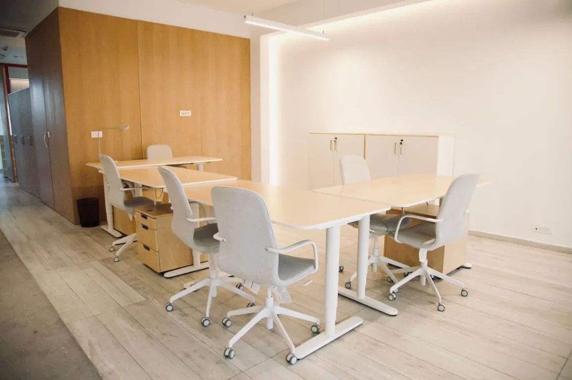 Rent, office space, 93m², City Kvart, Podgorica