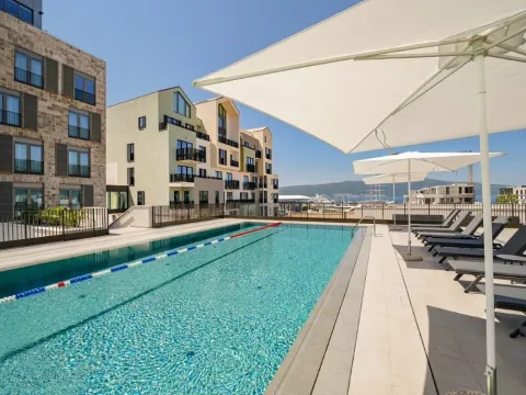 Prodaja, jednosoban stan, 63m², Porto Montenegro, Tivat - image 13