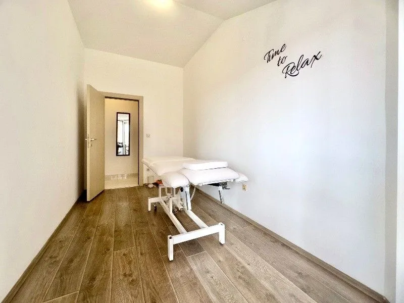 Prodaja, dvosoban stan, 60m², Centar, Tivat